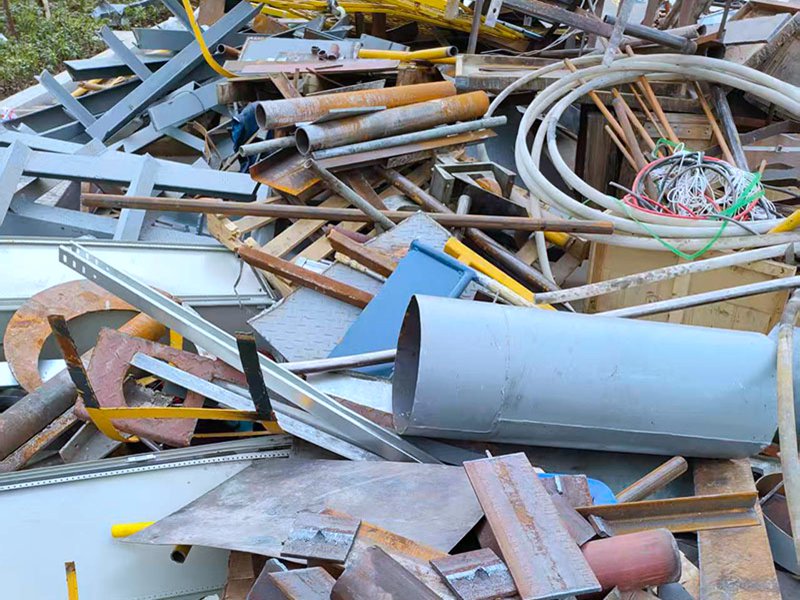 废铁回收